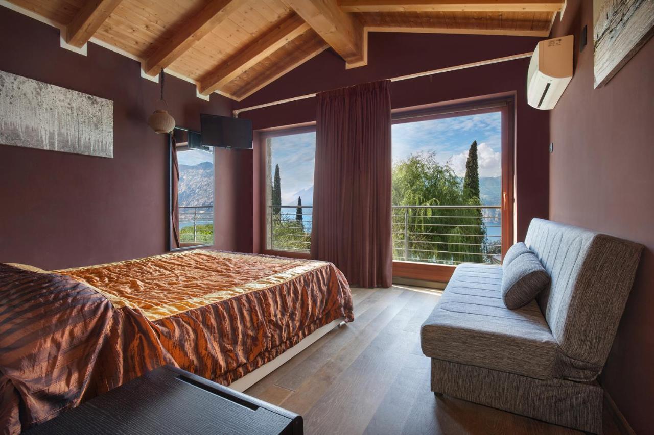 Villa Cipressi - Luxuri Lounge - Malcesine Eksteriør bilde