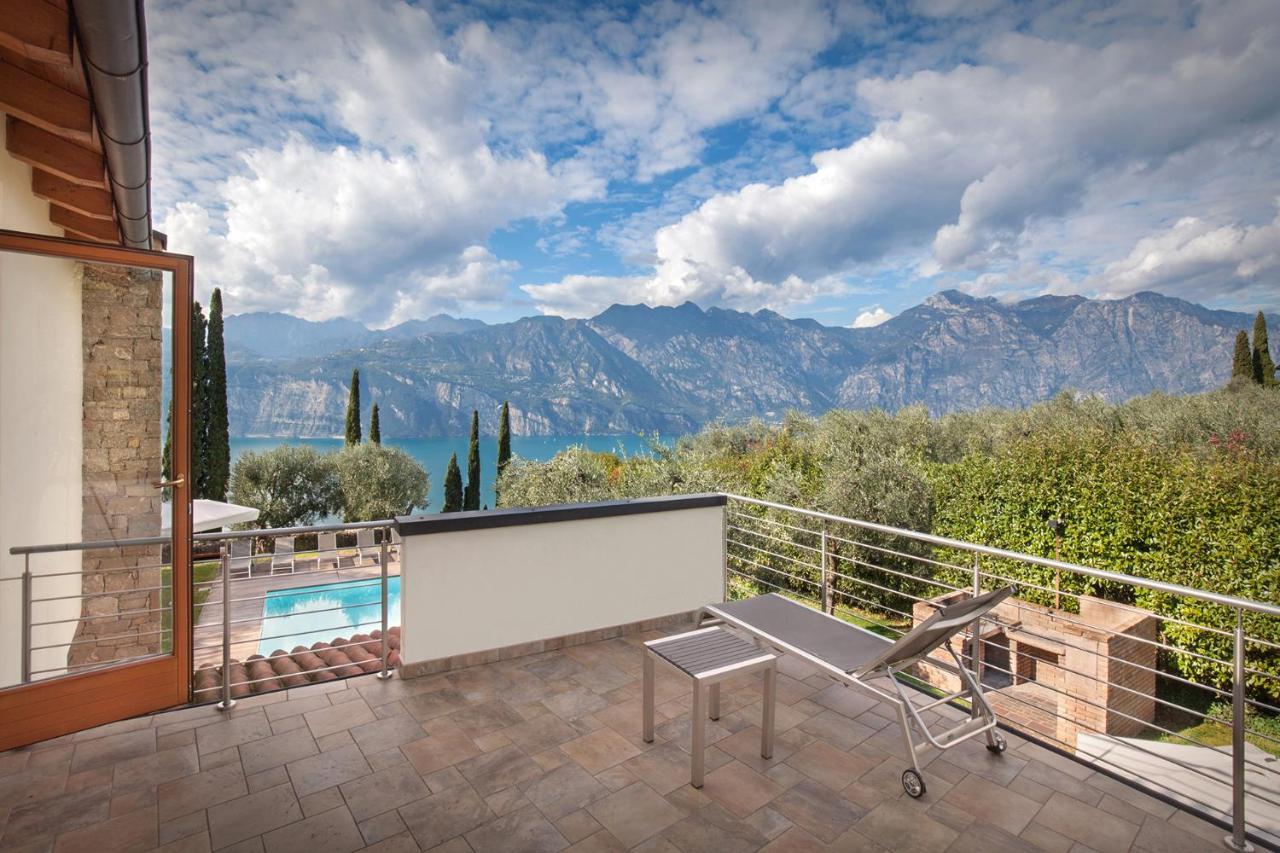 Villa Cipressi - Luxuri Lounge - Malcesine Eksteriør bilde