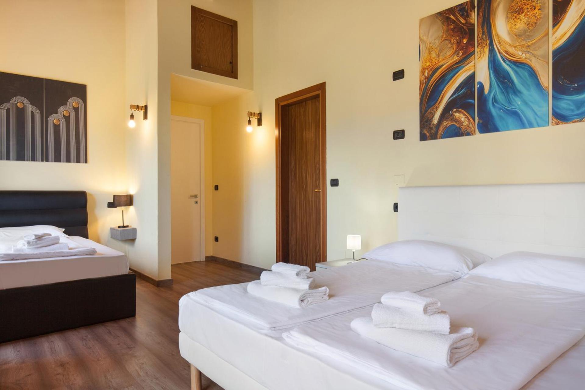 Villa Cipressi - Luxuri Lounge - Malcesine Eksteriør bilde