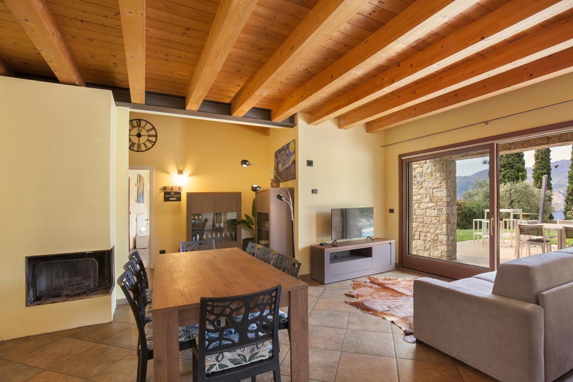 Villa Cipressi - Luxuri Lounge - Malcesine Eksteriør bilde
